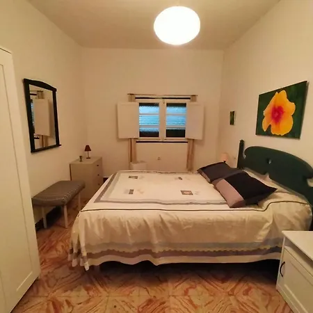 Casa Omaira بيت للعطل Erese